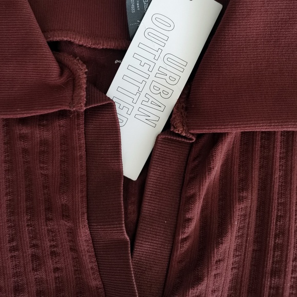 URBAN OUTFITTERS Out From Under Break Point Collared Bra Top - NWT (XL) - Picture 4 of 10